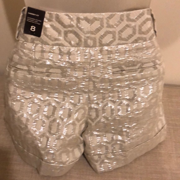The Limited Off White Silver Embossed Shorts 8 - Picture 4 of 8